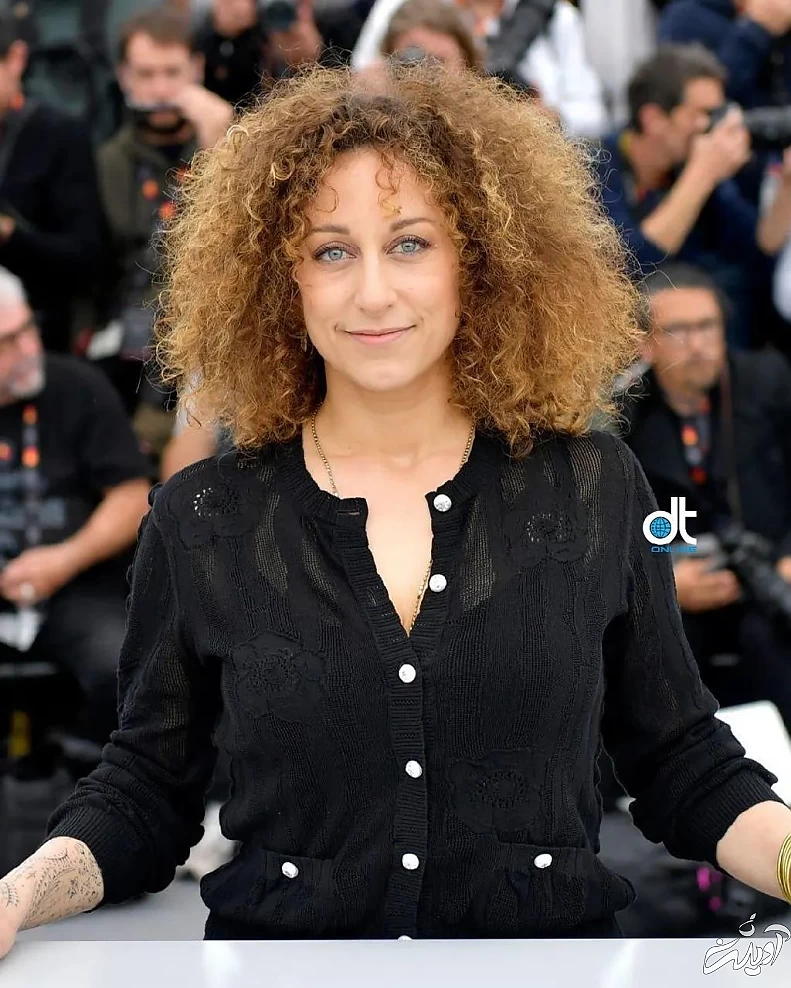 استایل پوشیده‌ی بازیگر زن مشهور هالیوودی